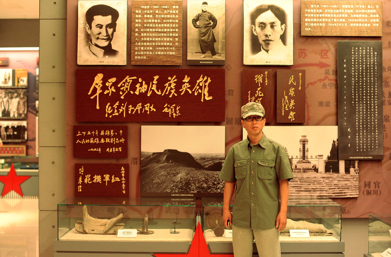 奧吉娜情系軍營(yíng)志在國(guó)防